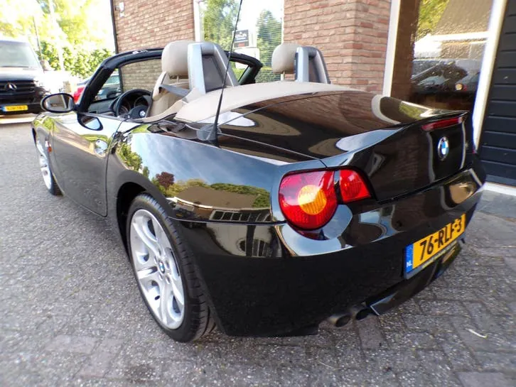 BMW Z4 2003 photo 3