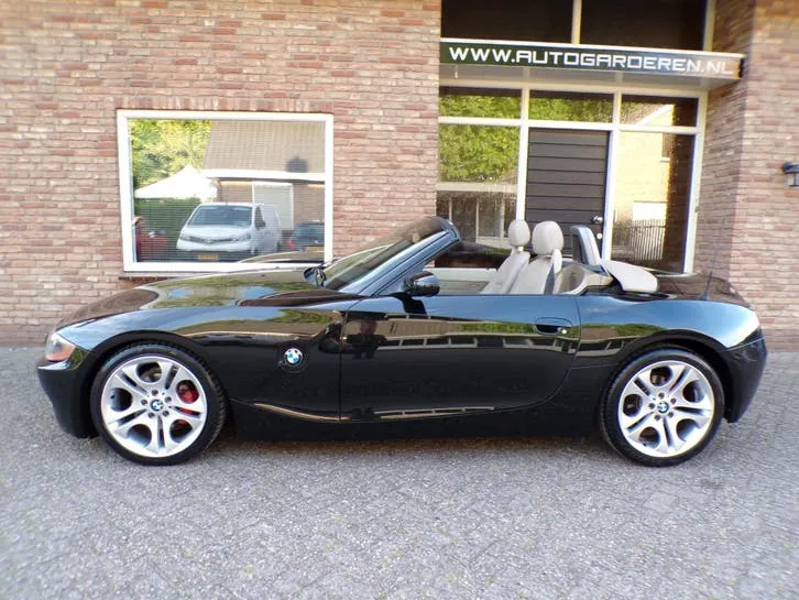 BMW Z4 2003 photo 2