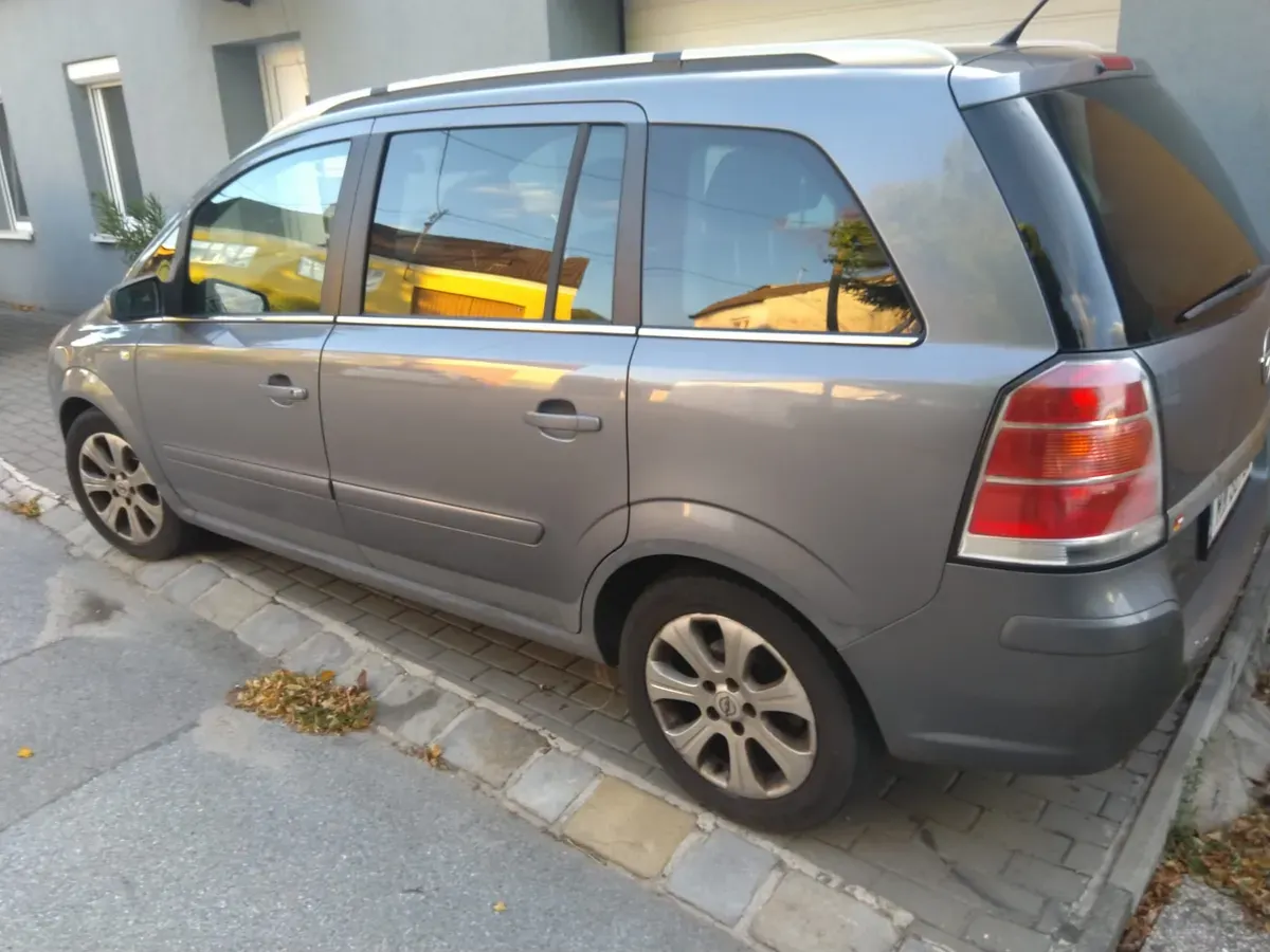 Opel Zafira 2006 photo 3