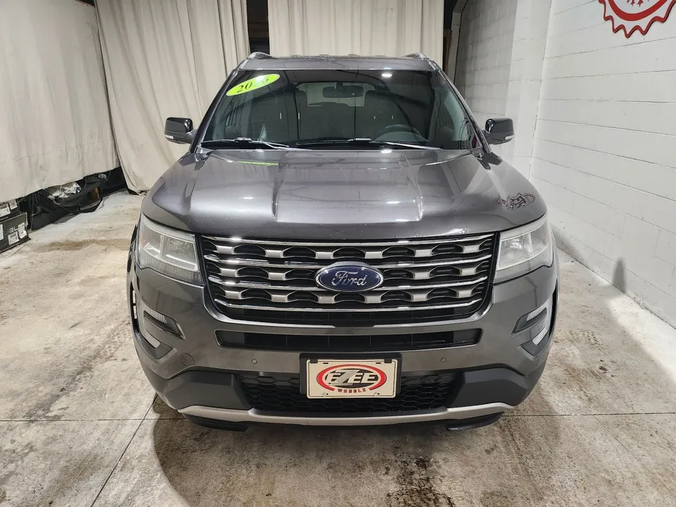 Ford Explorer 2016 photo 2