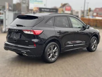Ford Kuga 2023 photo 3