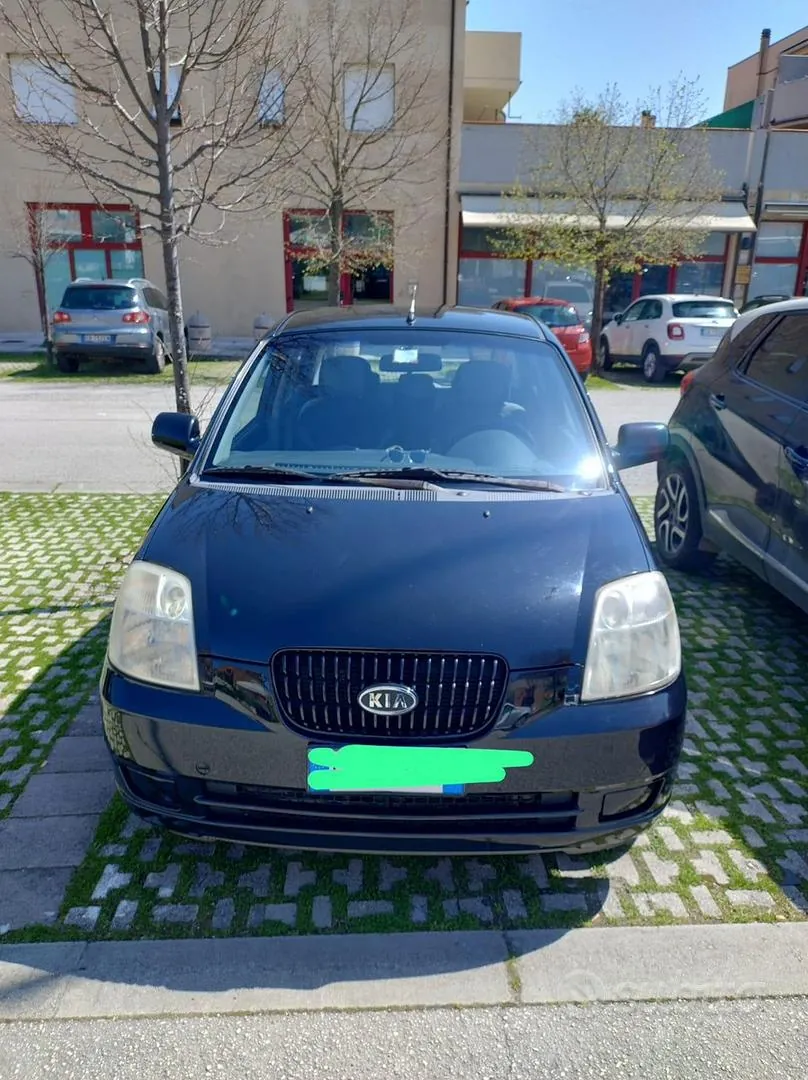 Kia Picanto 2004 photo 2