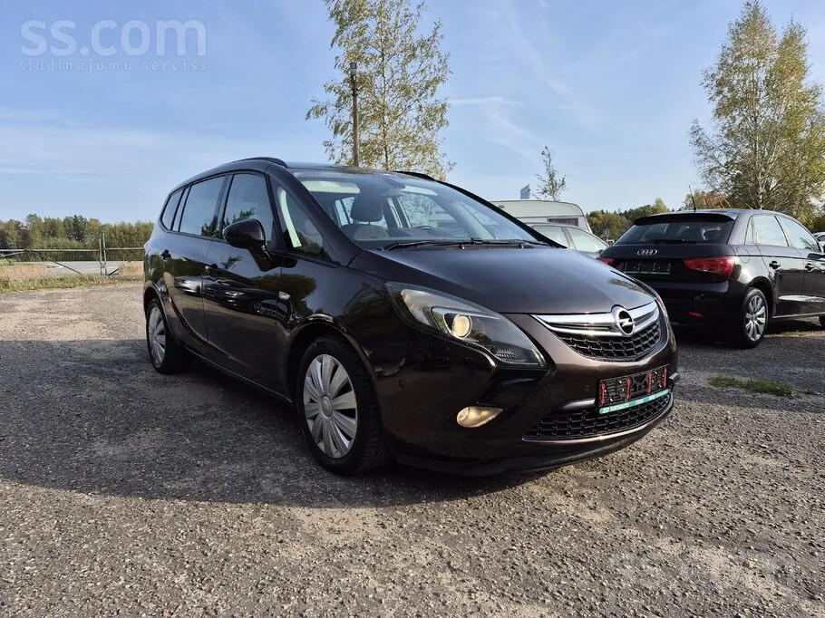 Opel Zafira 2012 photo 2
