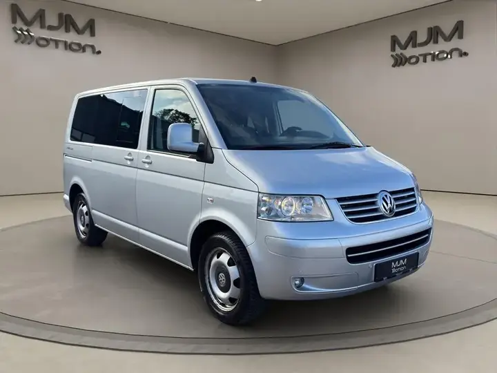 Volkswagen T5 Multivan