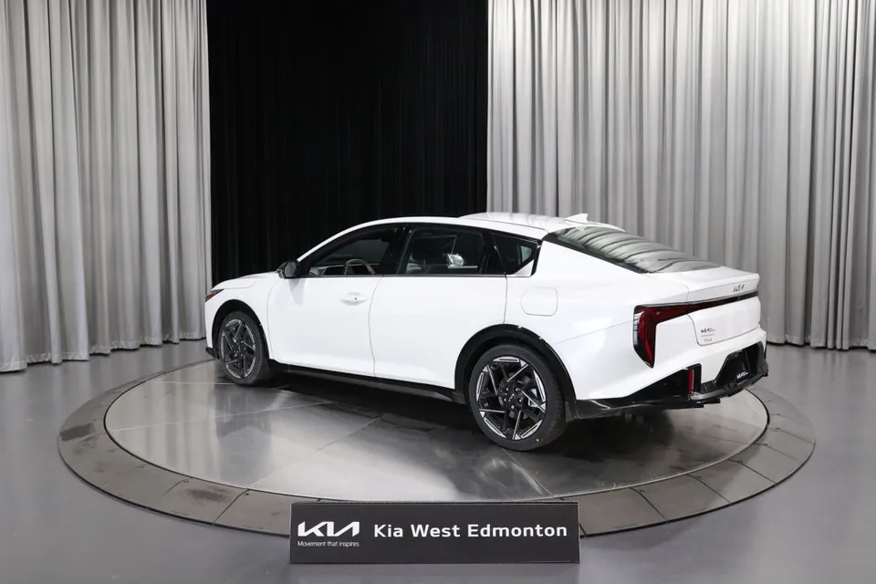 Kia K4 Gt-Line Turbo 2026 photo 4