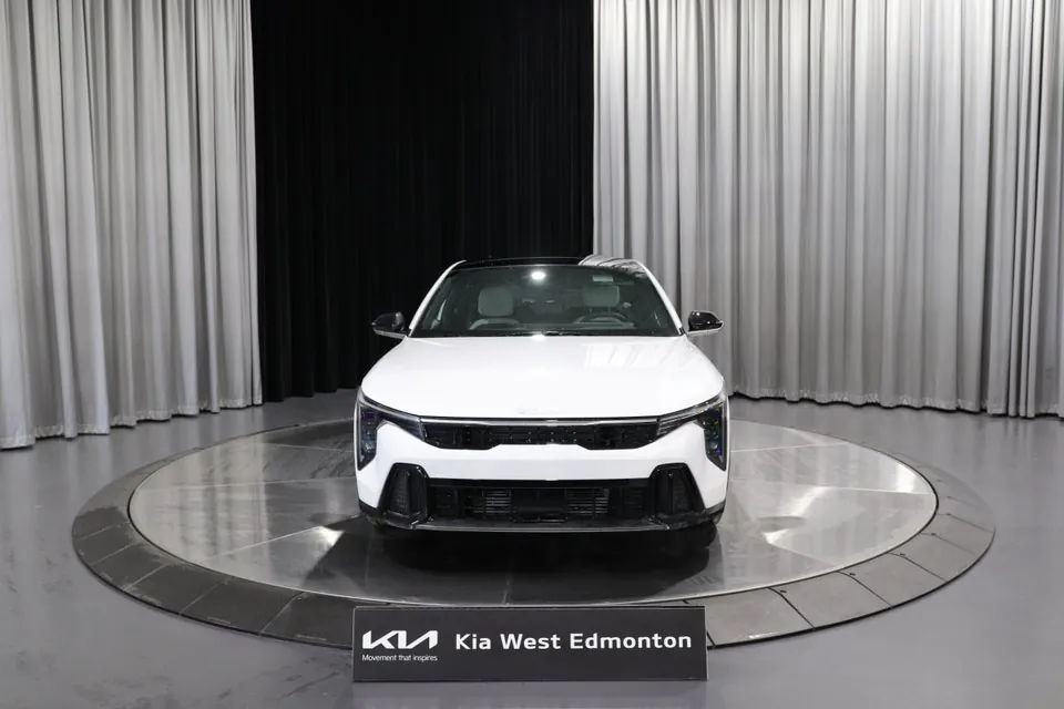Kia K4 Gt-Line Turbo 2026 photo 2