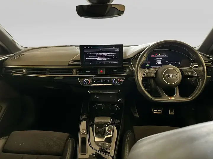 Audi A4 Avant 2020 photo 3