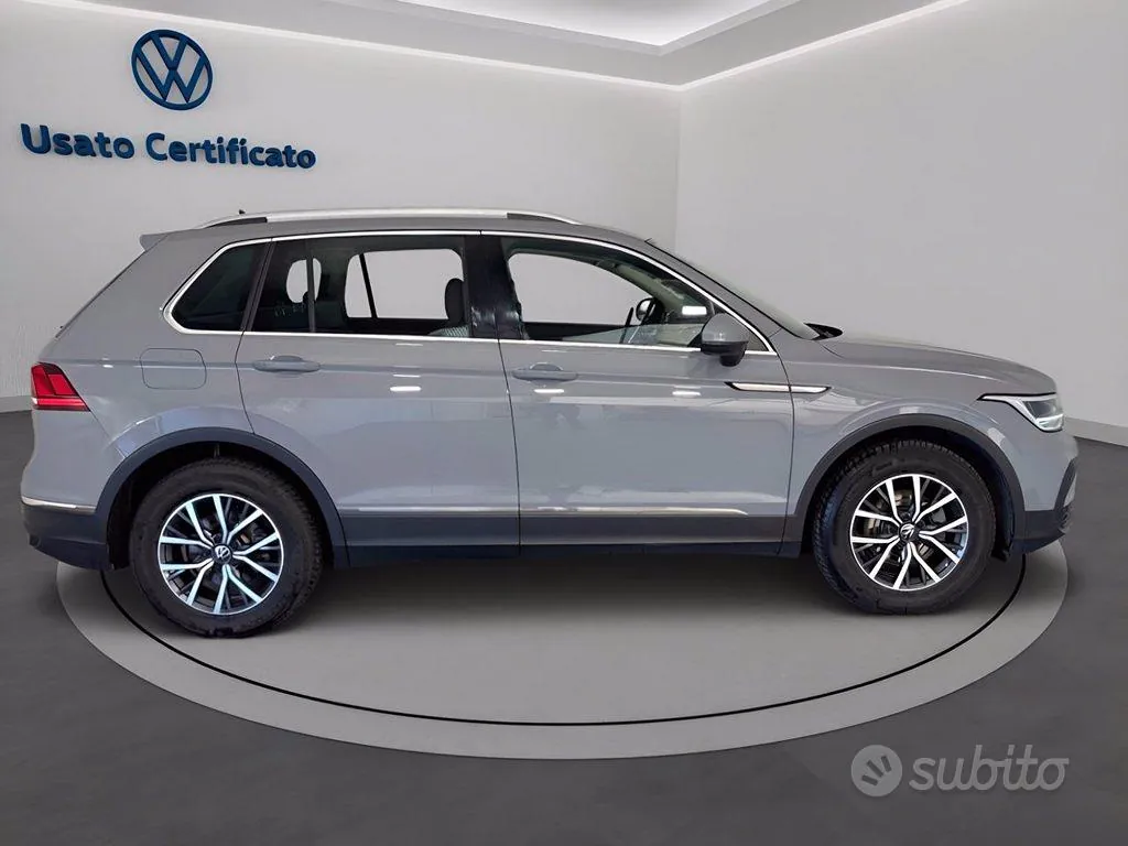Volkswagen Tiguan 2021 photo 3