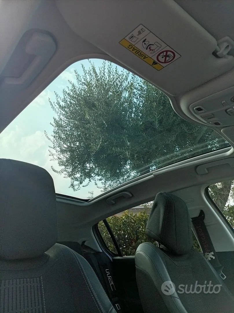 Peugeot 308 2018 photo 5