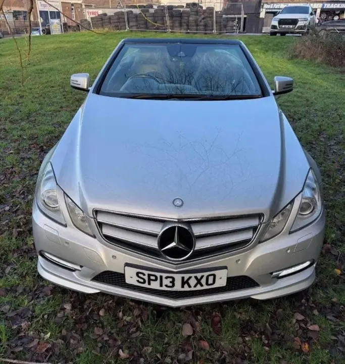 Mercedes-Benz E-Class 2013 photo 3