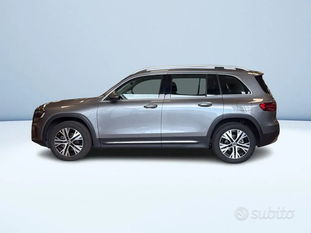 Mercedes-Benz Glb 2025 photo 4