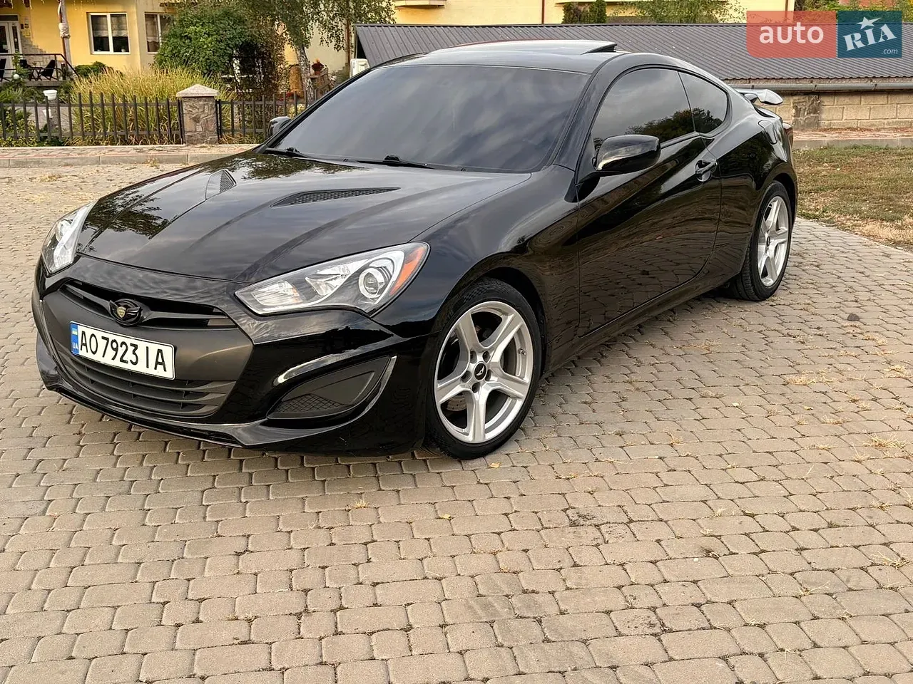 Hyundai Genesis Coupe 2012 photo 4