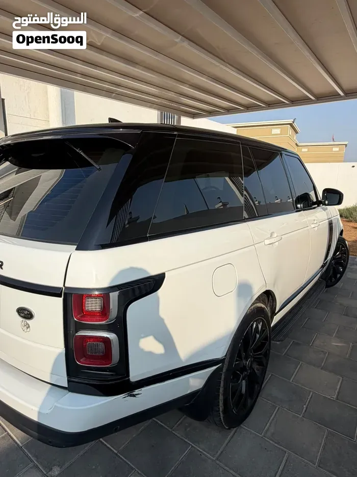 Land Rover Range Rover 2020 photo 2