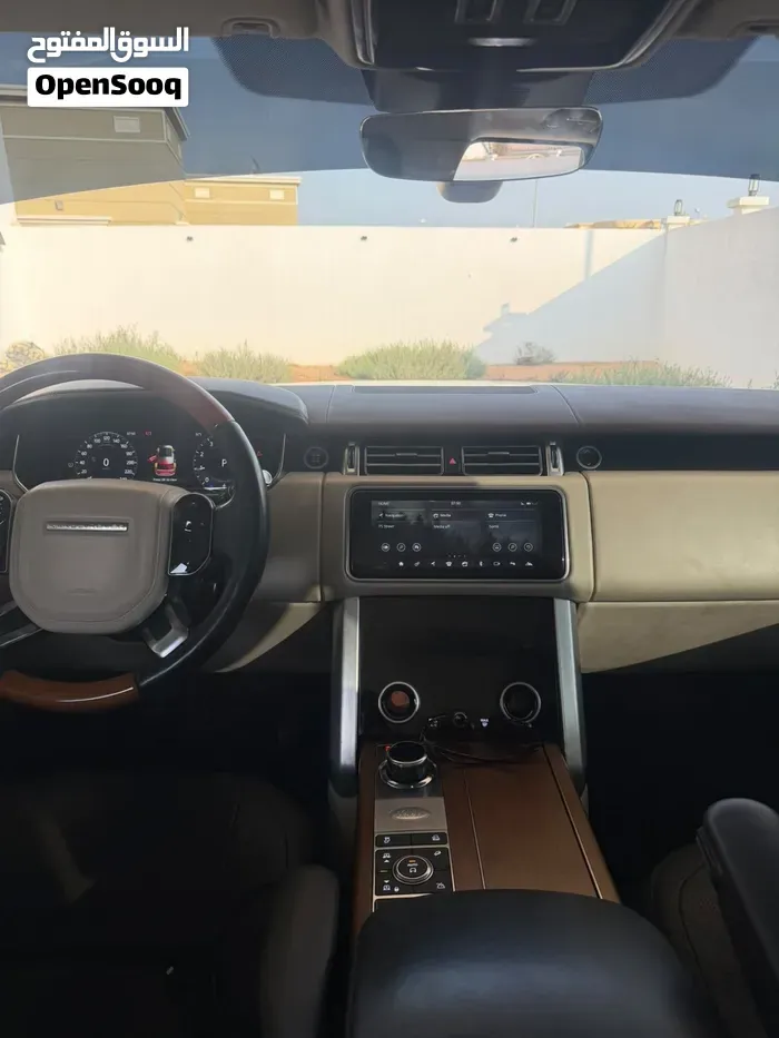 Land Rover Range Rover 2020 photo 4