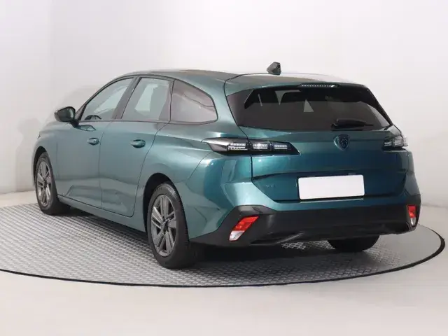 Peugeot 308 Sw 2023 photo 3