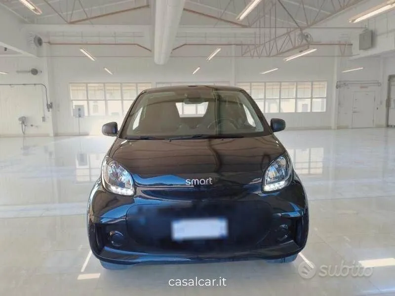 Smart Fortwo 2023 photo 2
