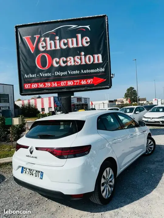 Renault Megane 2021 photo 2