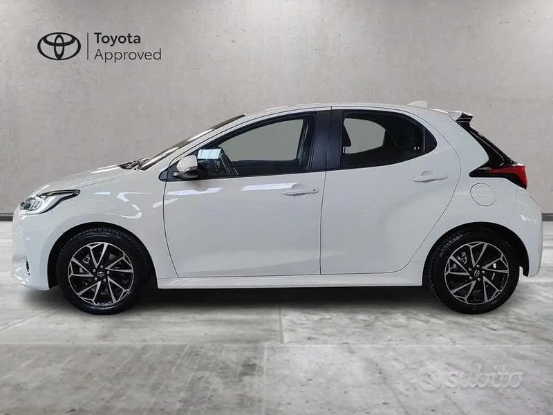 Toyota Yaris 2022 photo 4