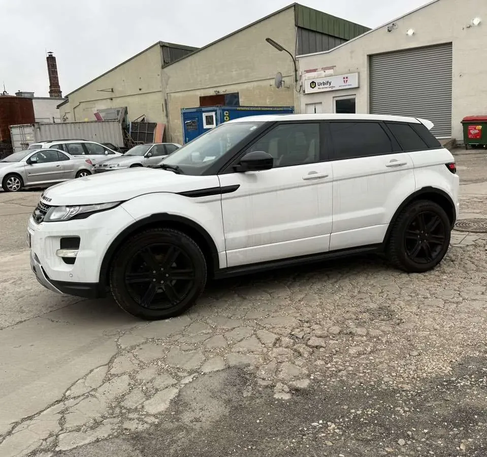 Land Rover Evoque 2014 photo 2