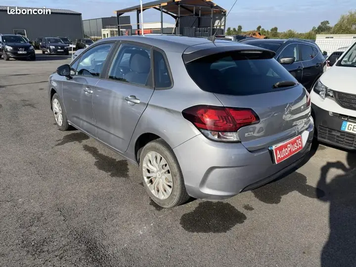 Citroen C4 2017 photo 4