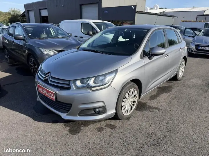 Citroen C4 2017 photo 2