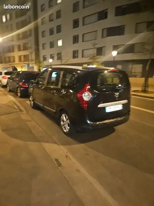 Dacia Lodgy 2014 photo 3