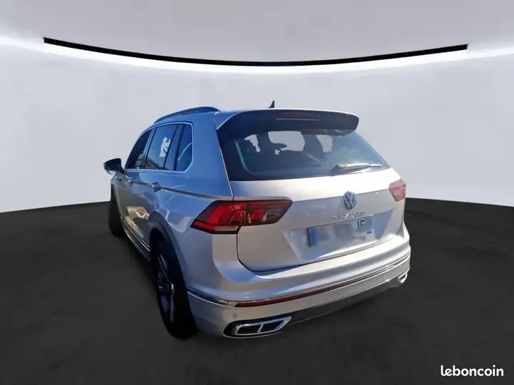 Volkswagen Tiguan 2022 photo 2