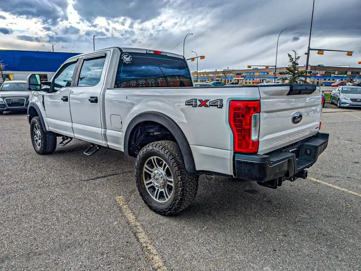 Ford F350 2017 photo 4