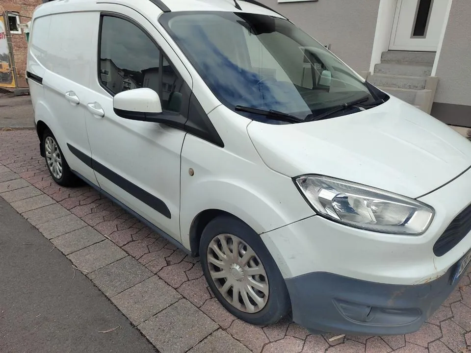 Ford Transit Courier