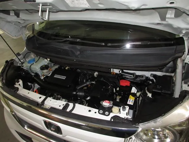 Honda N-Box 2018 photo 3