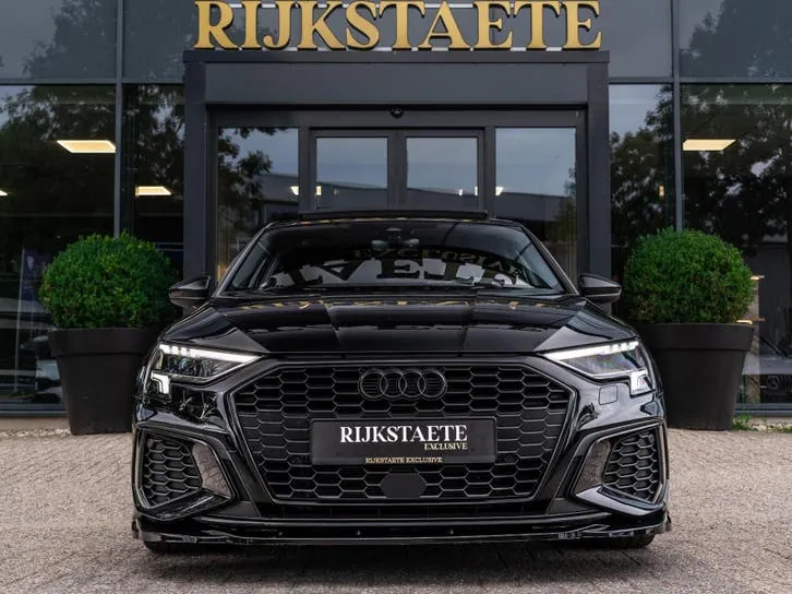 Audi A3 2023 photo 3