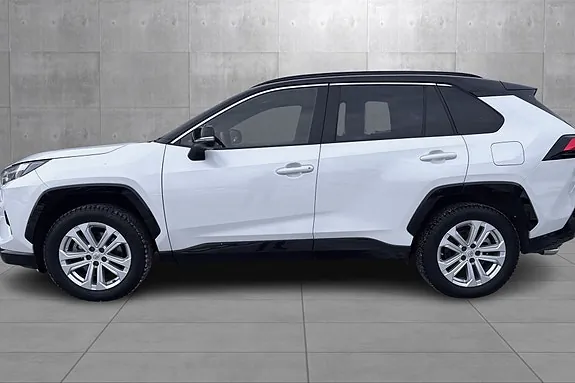Toyota Rav4 2024 photo 2