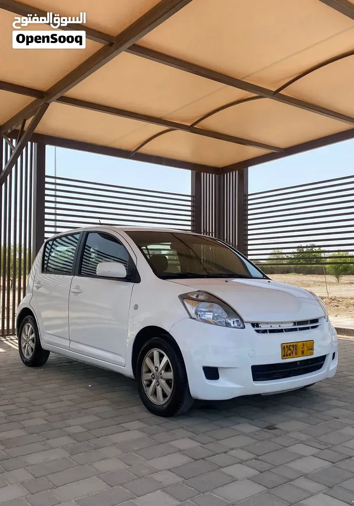 Daihatsu Sirion 2012 photo 2