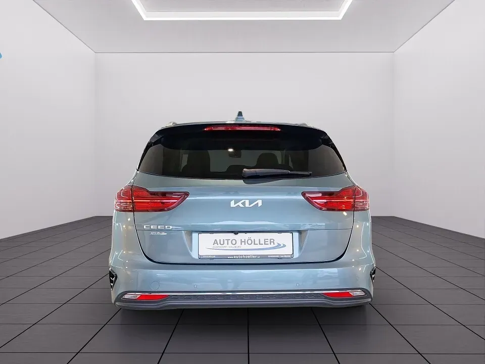 Kia Ceed 2023 photo 3