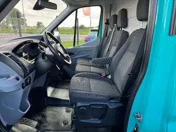 Ford Transit 2019 photo 3