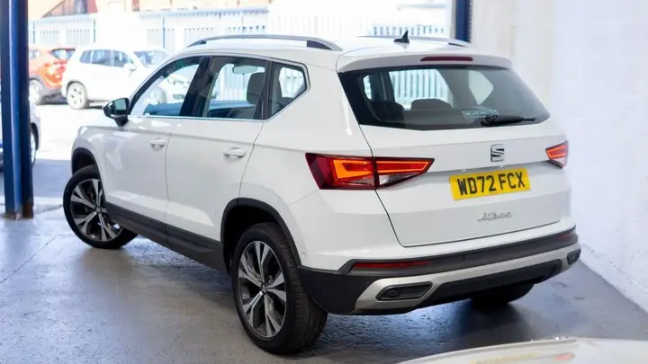 Seat Ateca 2023 photo 2