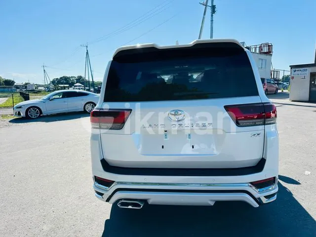 Toyota Land Cruiser Prado 2026 photo 4