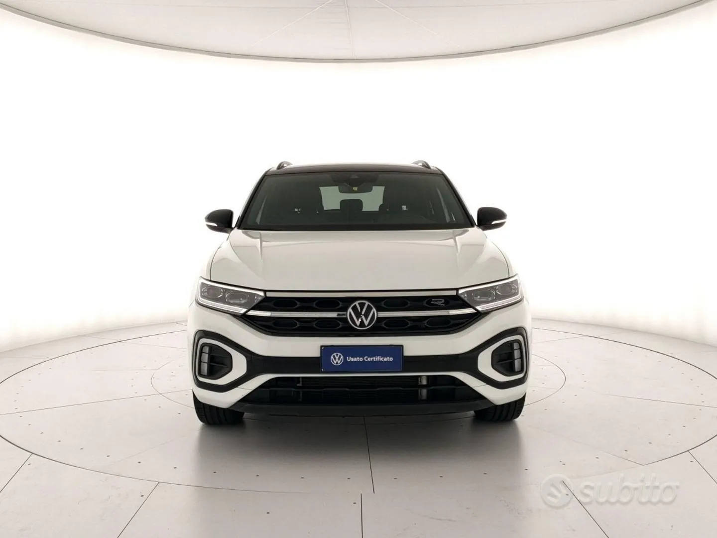 Volkswagen T-Roc 2023 photo 2