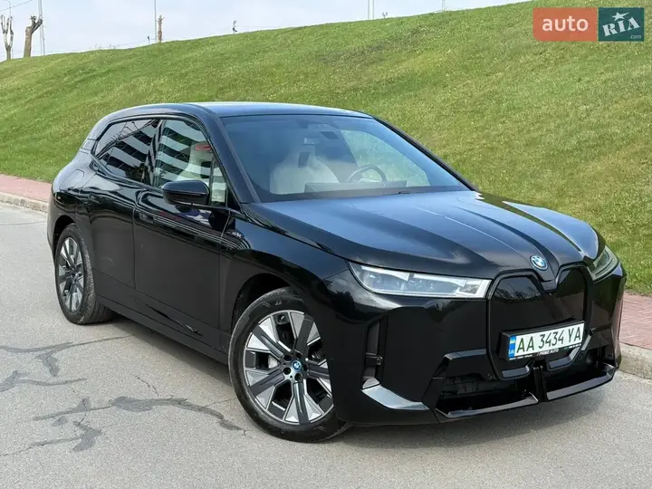BMW Ix 2023 photo 5