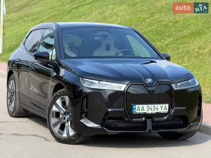 BMW Ix
