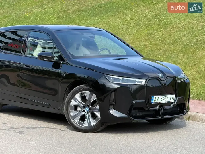 BMW Ix 2023 photo 4