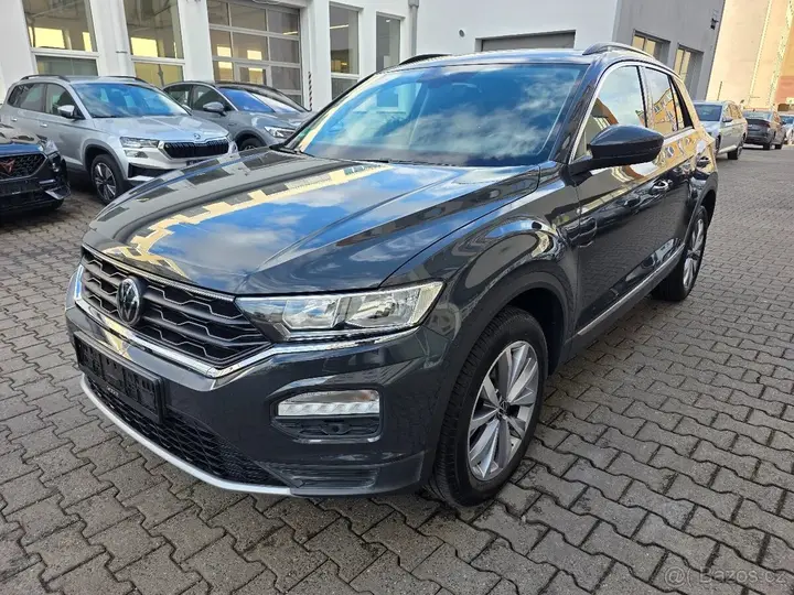 Volkswagen T-Roc 2021 photo 3