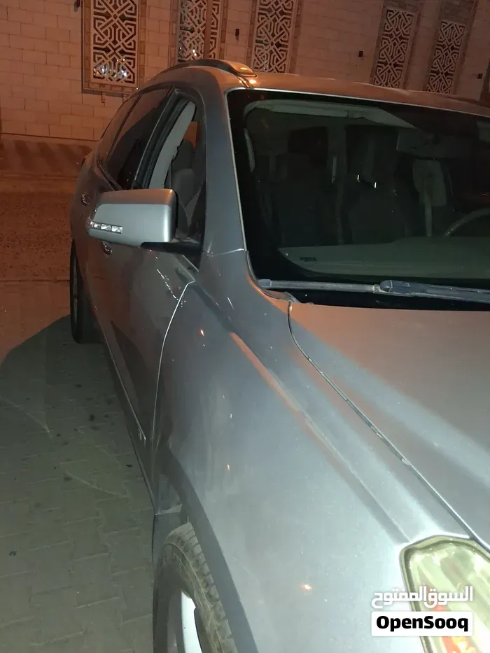 Chevrolet Traverse 2010 photo 3