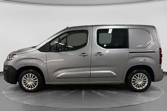 Citroen Berlingo 2022 photo 2