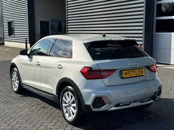 Audi A1 2025 photo 3