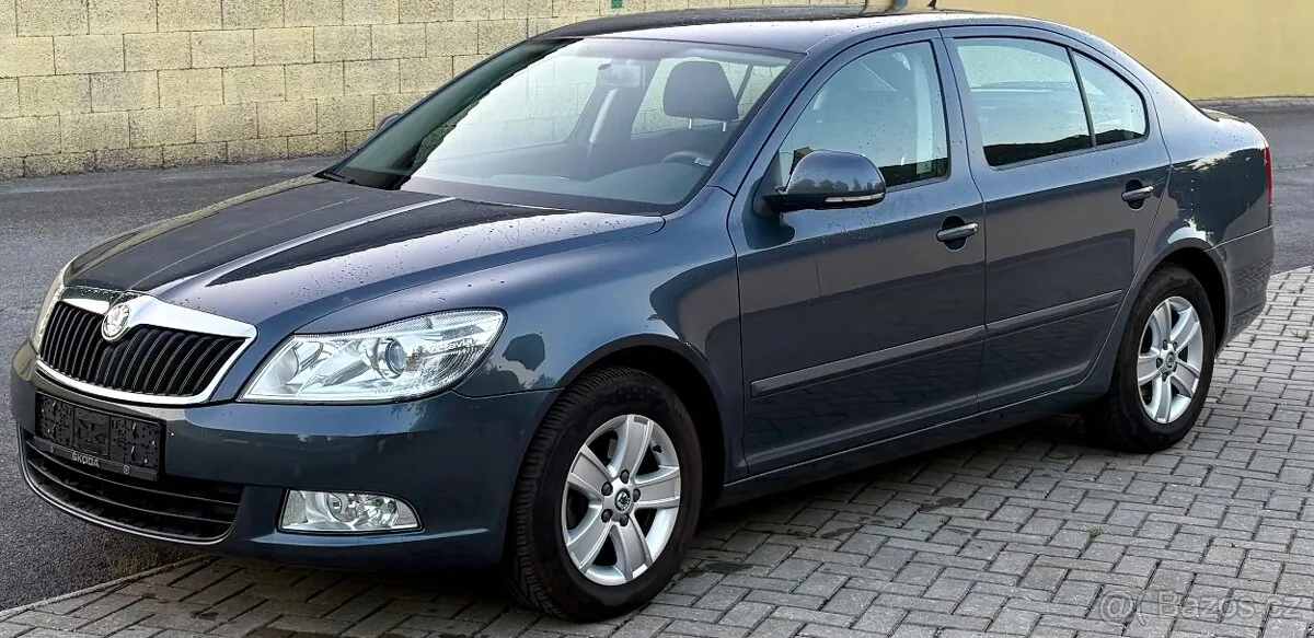 Skoda Octavia 2010 photo 4