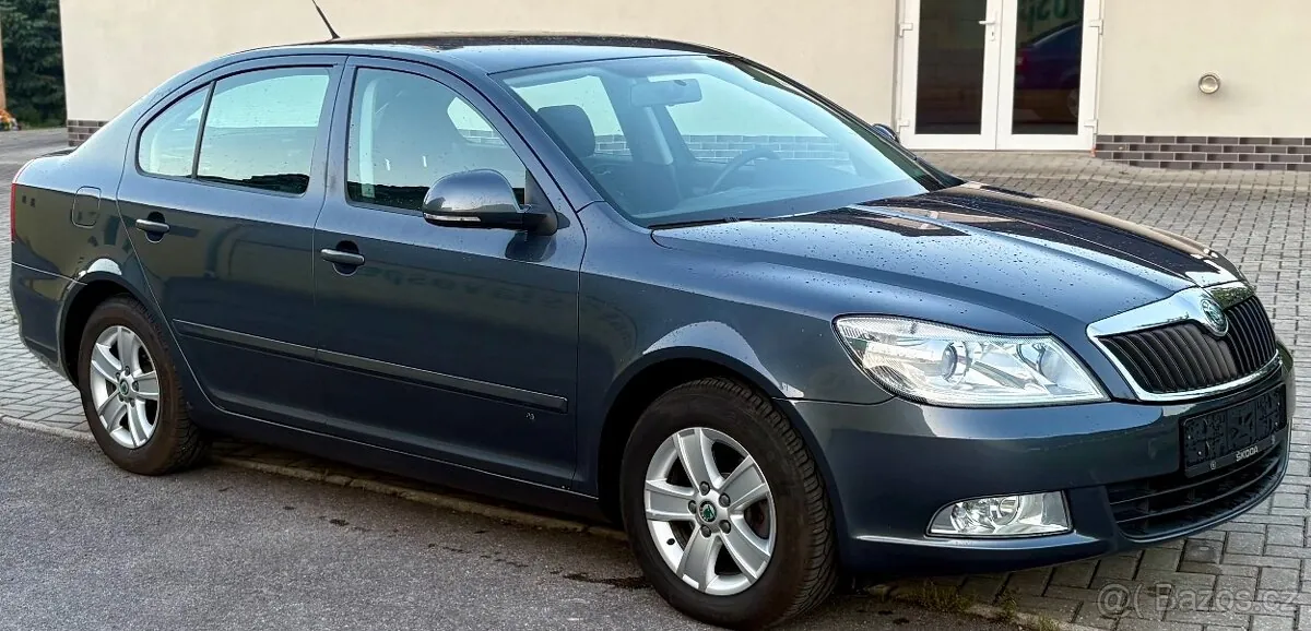 Skoda Octavia 2010 photo 5