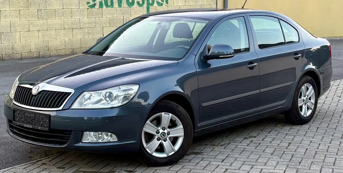 Skoda Octavia 2010 photo 3