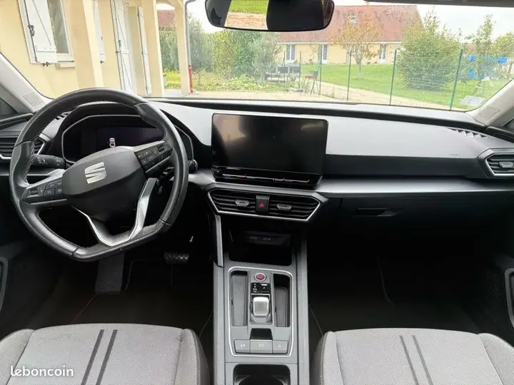 Seat Leon 2022 photo 3