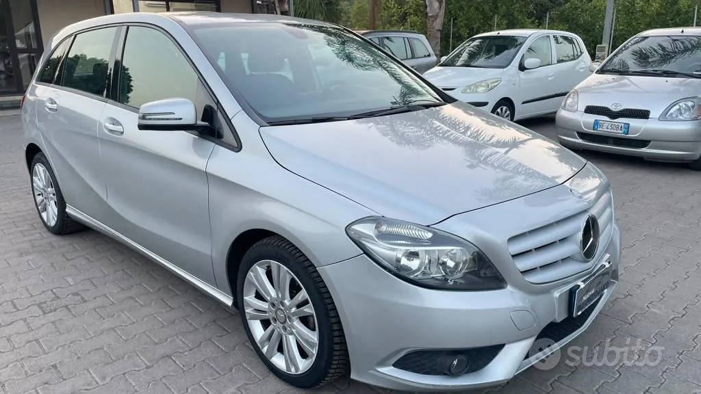 Mercedes-Benz B 2014 photo 2